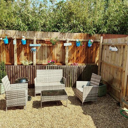 *Close To Beach* One Bedroom Suite With Parking Overstrand Luaran gambar